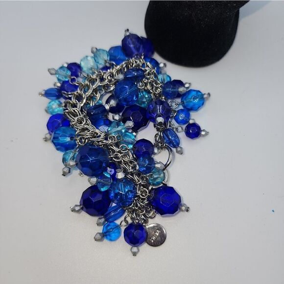 Isaac Mizrahi Live! Multi-Charm Bracelet NWOT - Picture 2 of 4